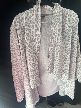 Women's Light gray Leopard Faux-Fur Open Front Jacket